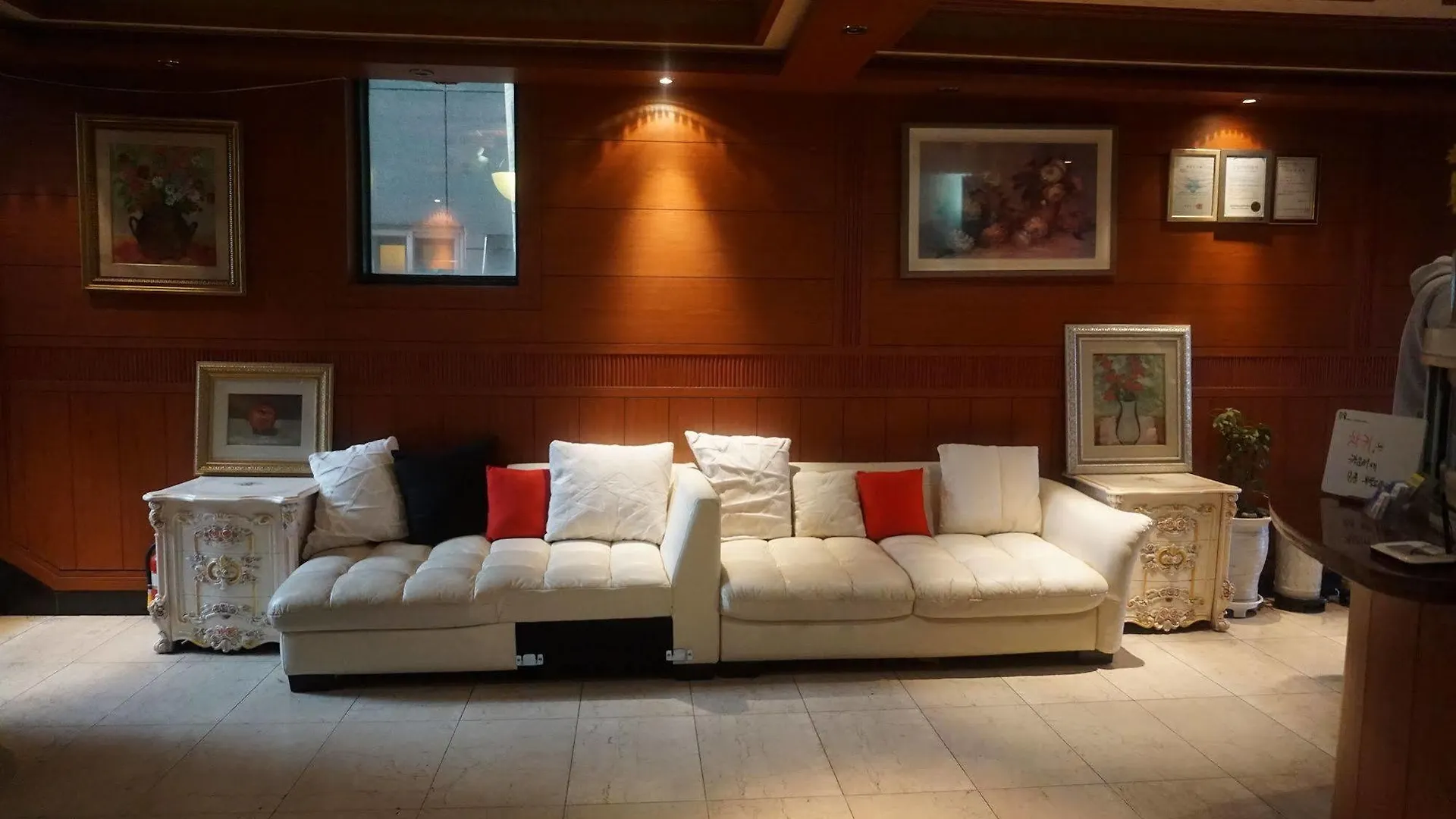 Picasso Motel Haeundae Busan