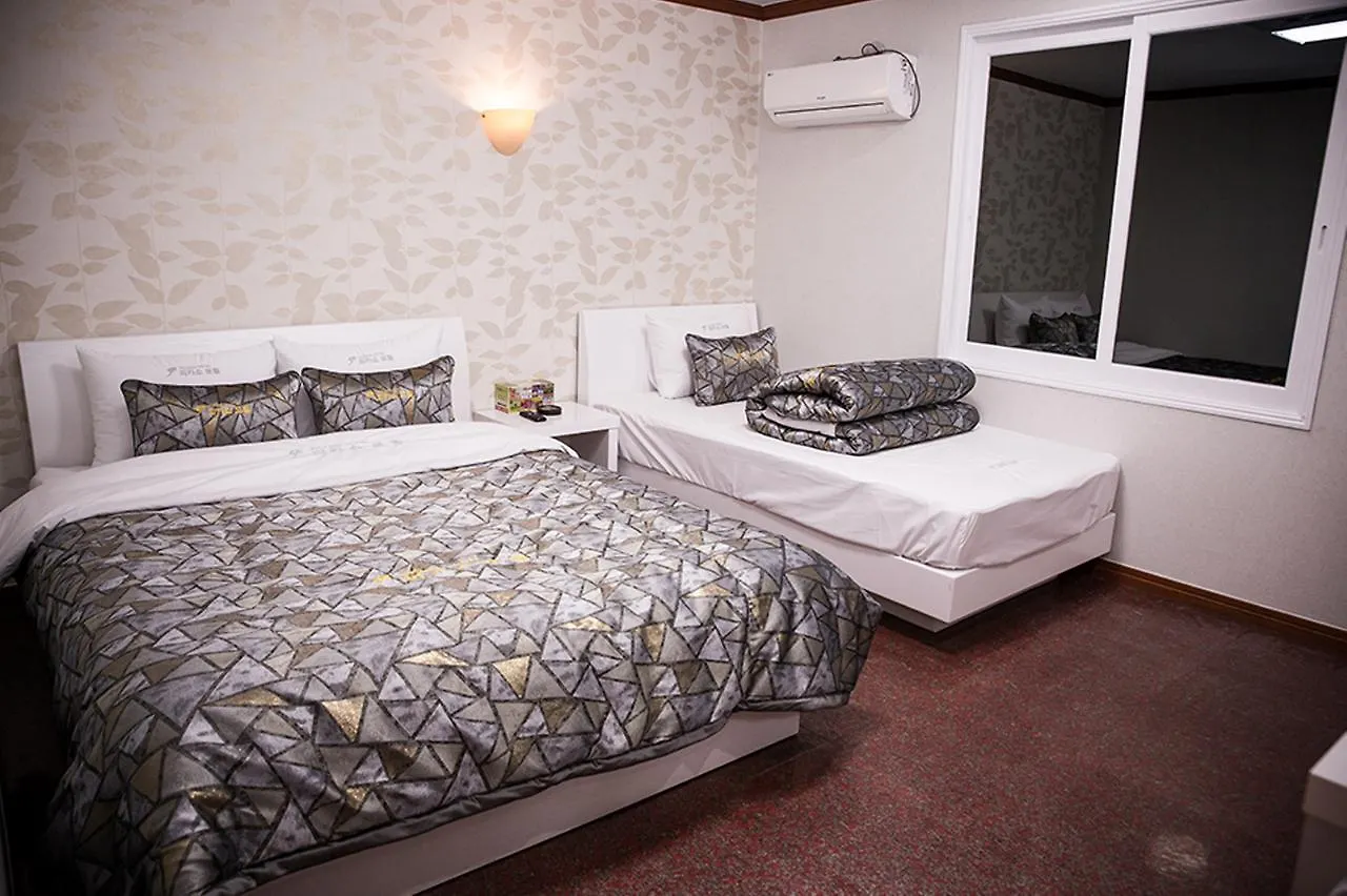 Picasso Motel Busan