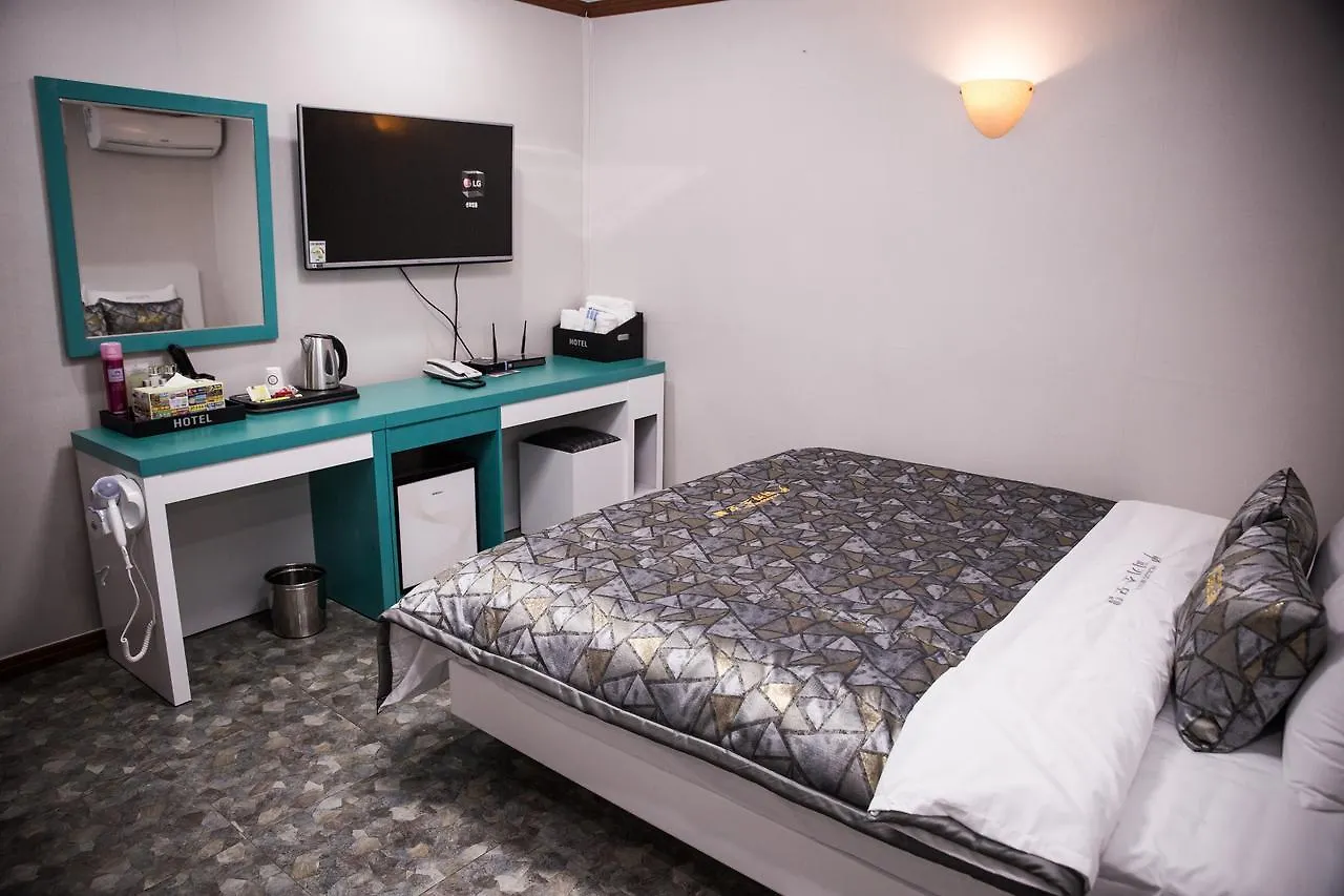 Picasso Motel Busan