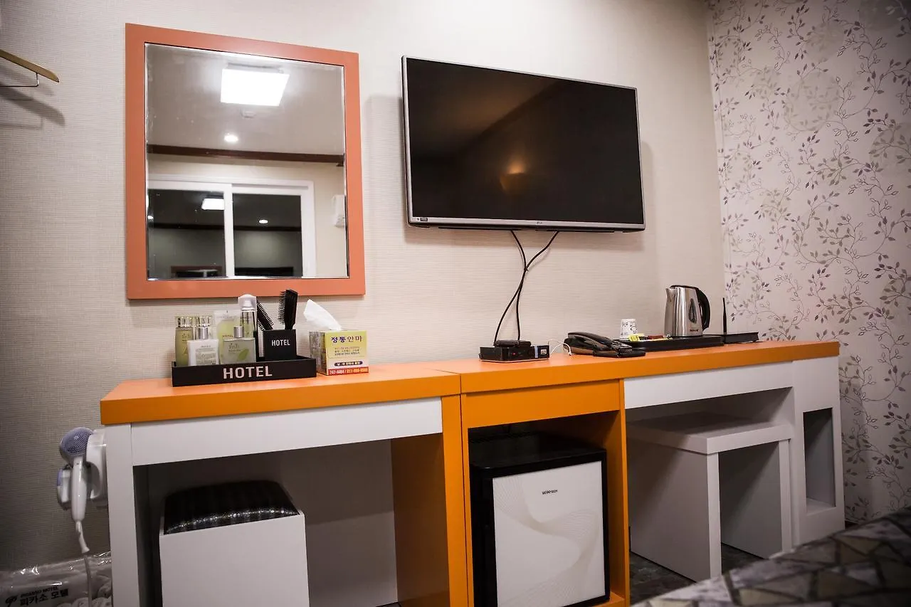 Picasso Motel Busan