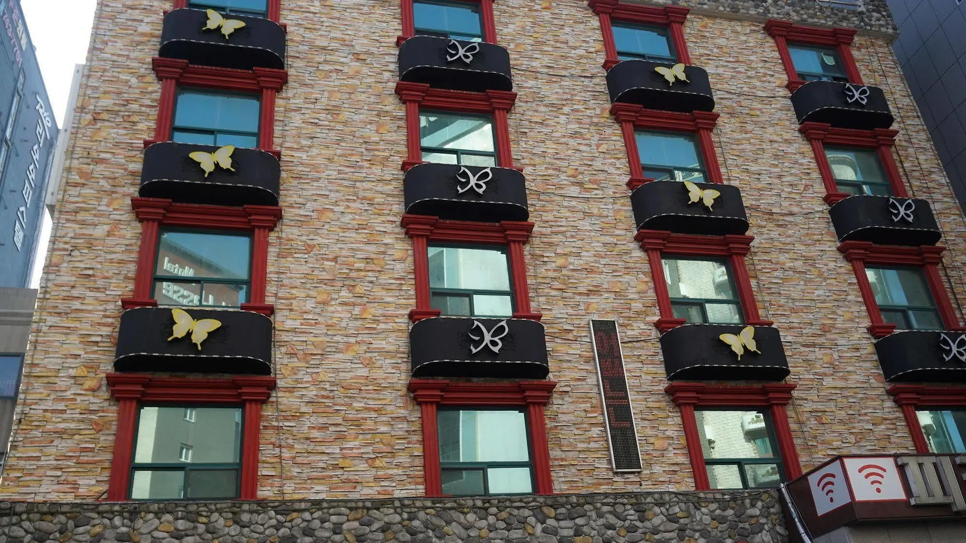 Picasso Motel Busan